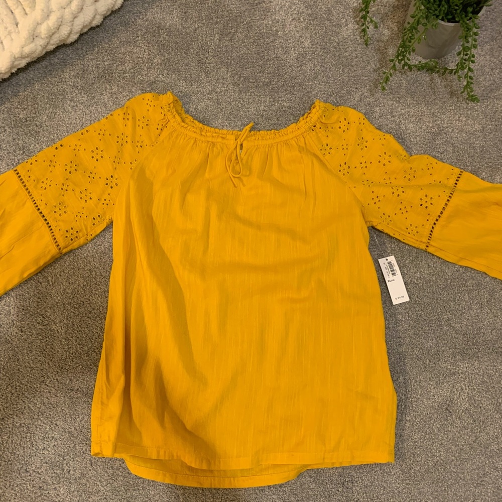 Yellow On The Shoulder/Off The Shoulder Shirt